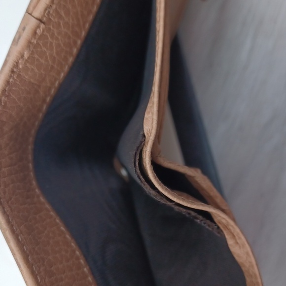 Gucci Marmot Wallet - Picture 10 of 16